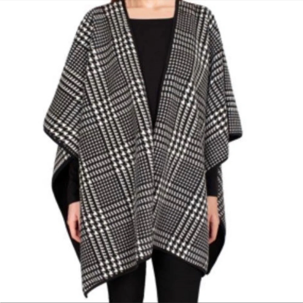 Reversible Wrap - Picture 2 of 3